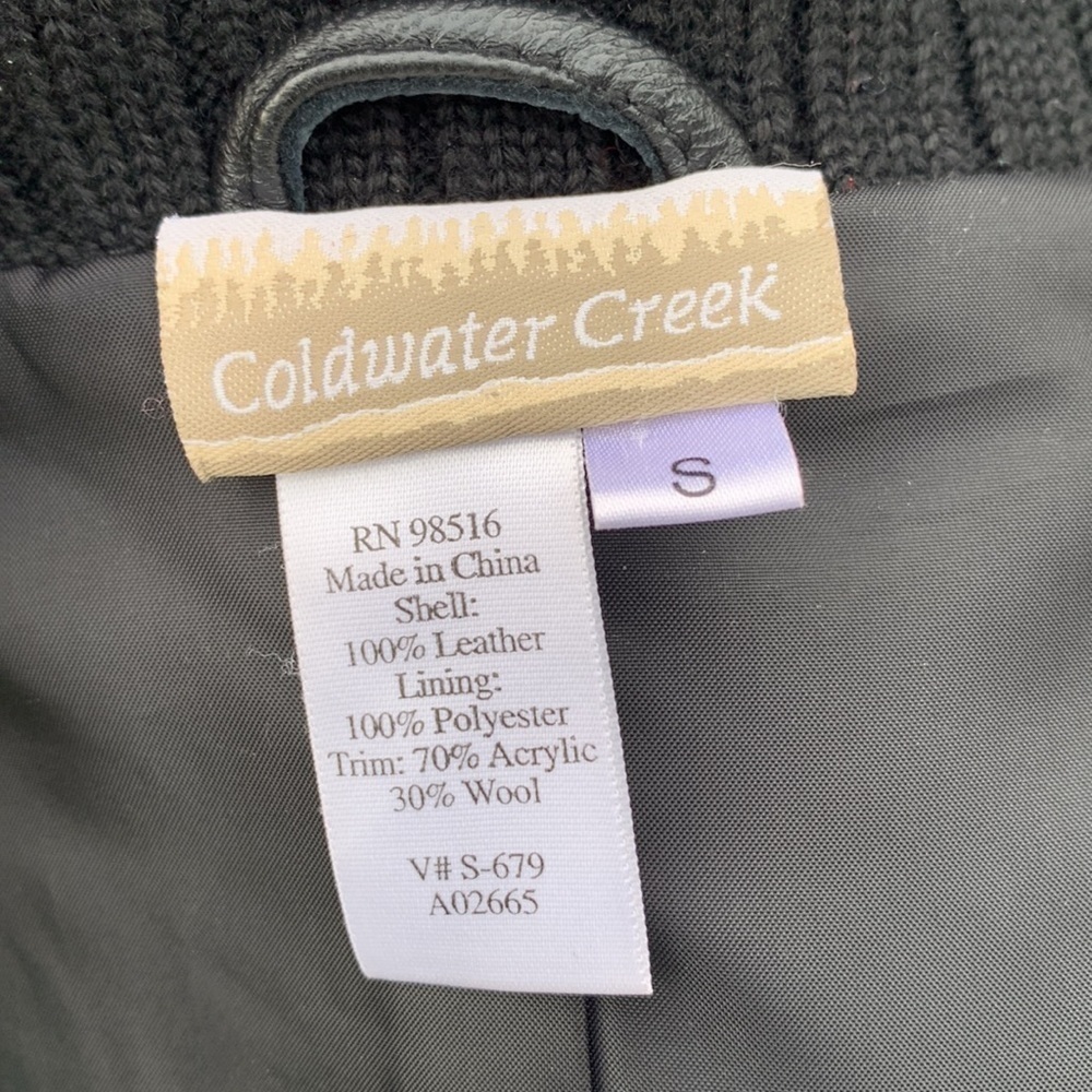 Coldwater Creek black leather jacket, knit sleeves, size small - Picture 5 of 6